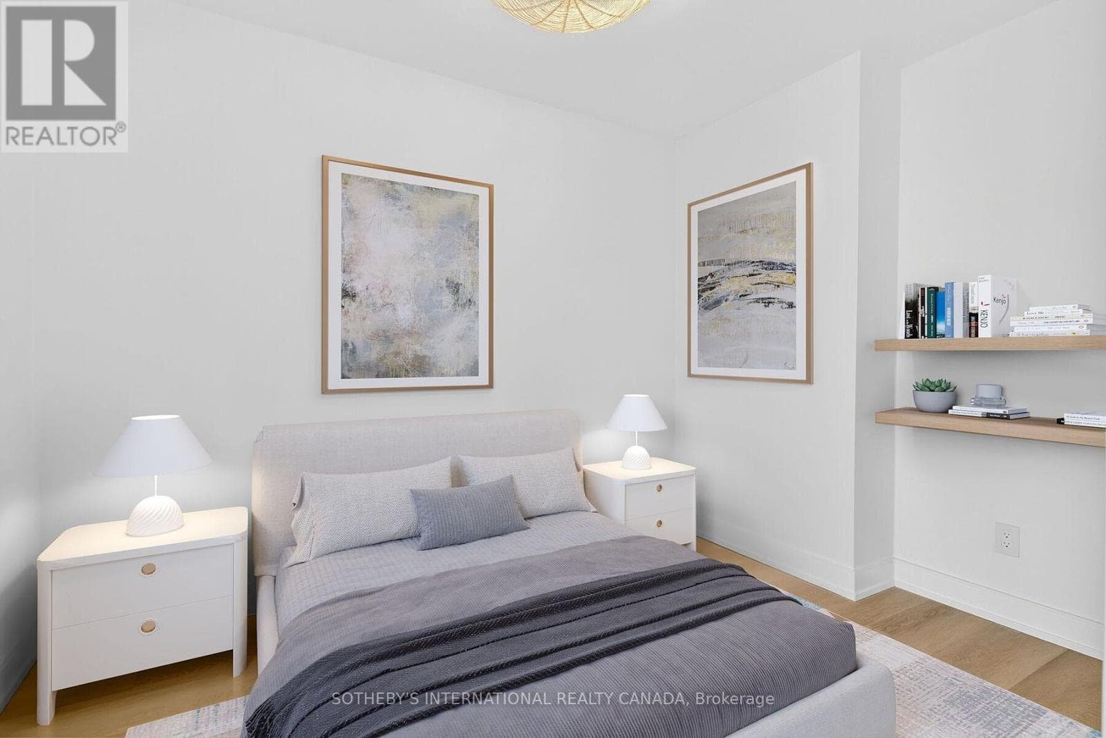 Single Family at 1423- 33 Harbour Square, Toronto (Waterfront Communities), Ontario - Photo 6 - RE/MAX Garden City Realty