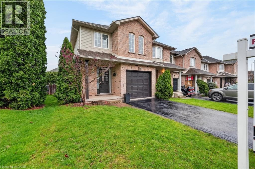 41 KENYON Crescent
