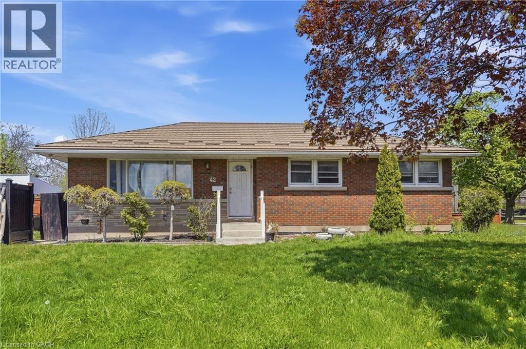 42 SUNNYLEA Drive