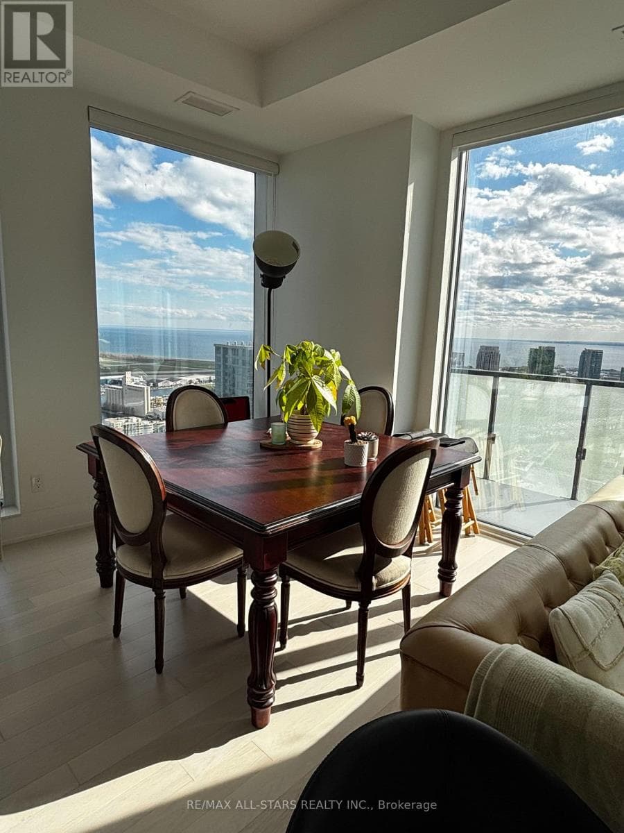 Single Family at 3513- 470 Front Street, Toronto (Waterfront Communities), Ontario - Photo 7 - RE/MAX Garden City Realty