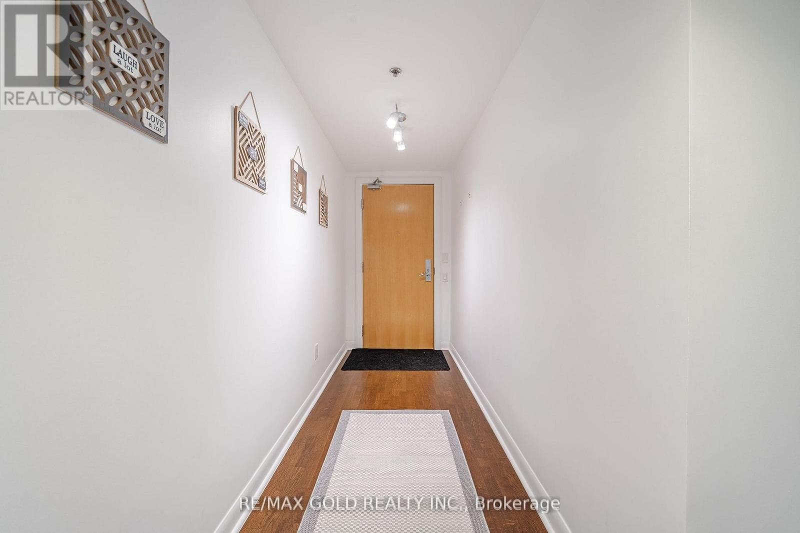 Single Family at 508- 375 King Street, Toronto (Waterfront Communities), Ontario - Photo 5 - RE/MAX Garden City Realty