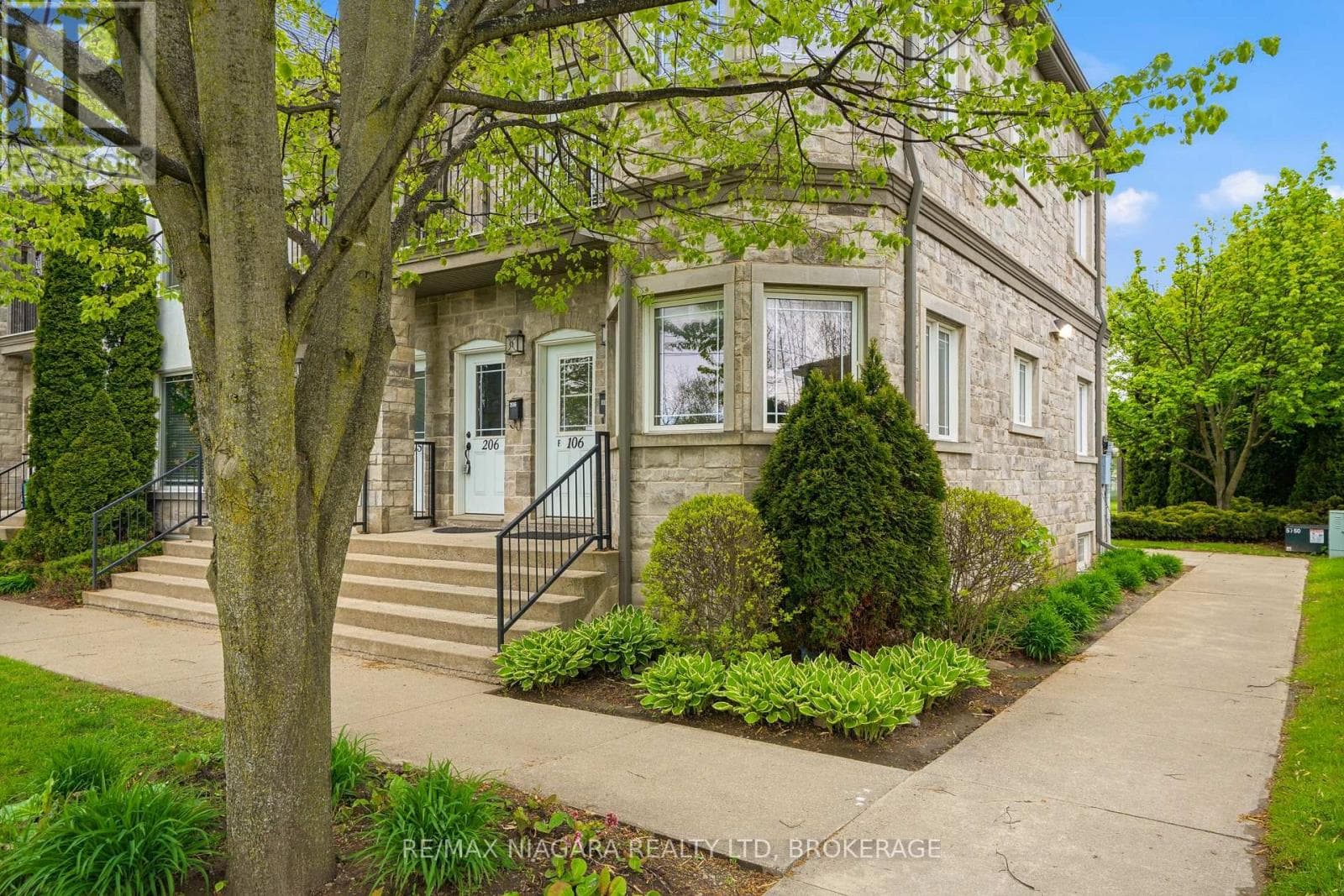 106- 6045 Dunn Street