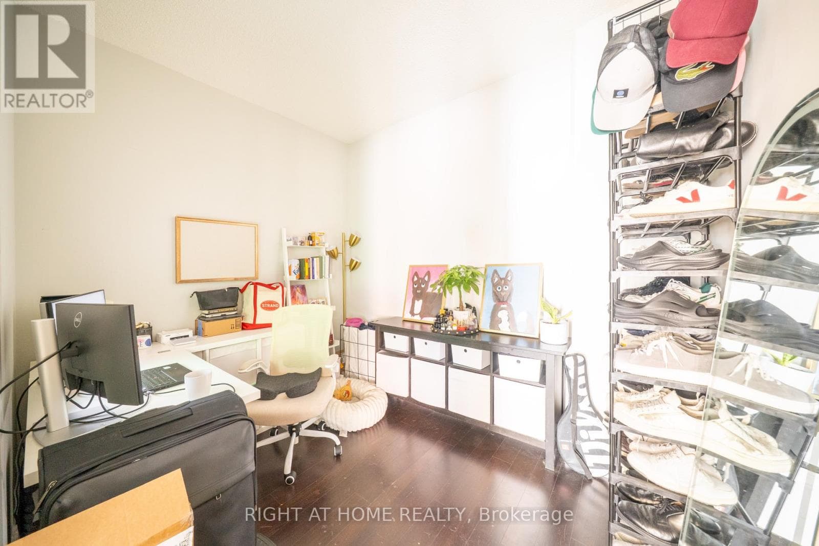 Single Family at 418- 199 Richmond Street, Toronto (Waterfront Communities), Ontario - Photo 7 - RE/MAX Garden City Realty