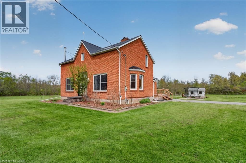Single Family at 2266 PETTIT Road, Fort Erie, Ontario - Photo 2 - RE/MAX Garden City Realty