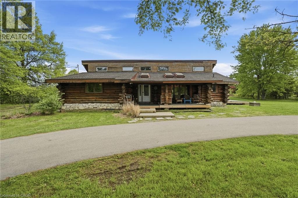 Single Family at 678 CHANTLER Road, Pelham, Ontario - Photo 5 - RE/MAX Garden City Realty