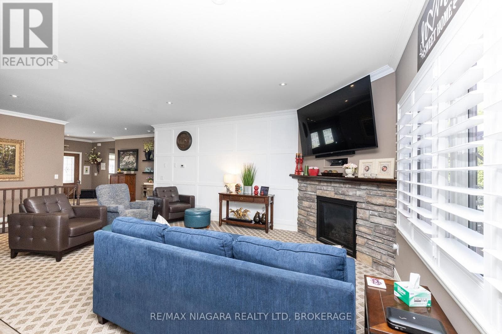 Single Family at 3270 Thunder Bay Road, Fort Erie (Ridgeway), Ontario - Photo 9 - RE/MAX Garden City Realty