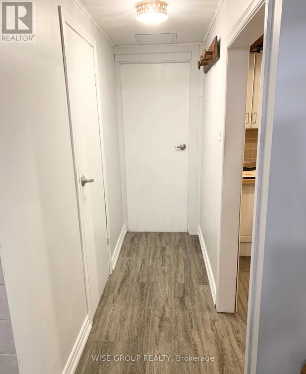 Single Family at Bsmt- 18 Sonnet Court, Toronto (Rustic), Ontario - Photo 4 - RE/MAX Garden City Realty