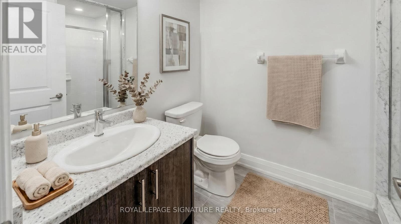 Single Family at Main/Lower- 59 Creekbank Road, Toronto (Rustic), Ontario - Photo 5 - RE/MAX Garden City Realty