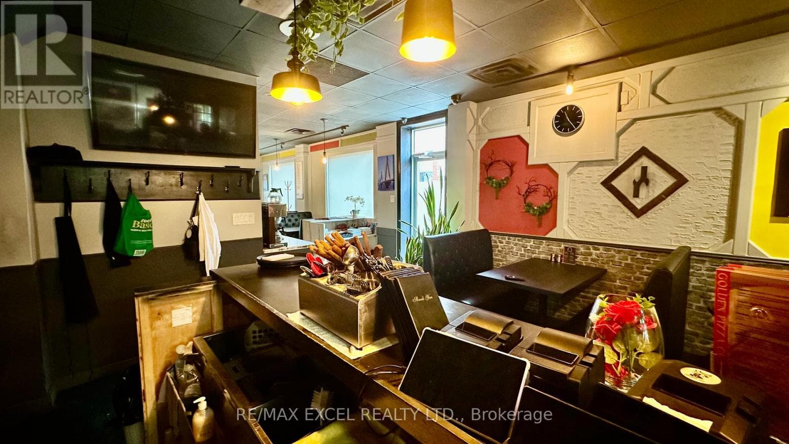 Retail at 1201 Broadview Avenue, Toronto (Broadview North), Ontario - Photo 10 - RE/MAX Garden City Realty