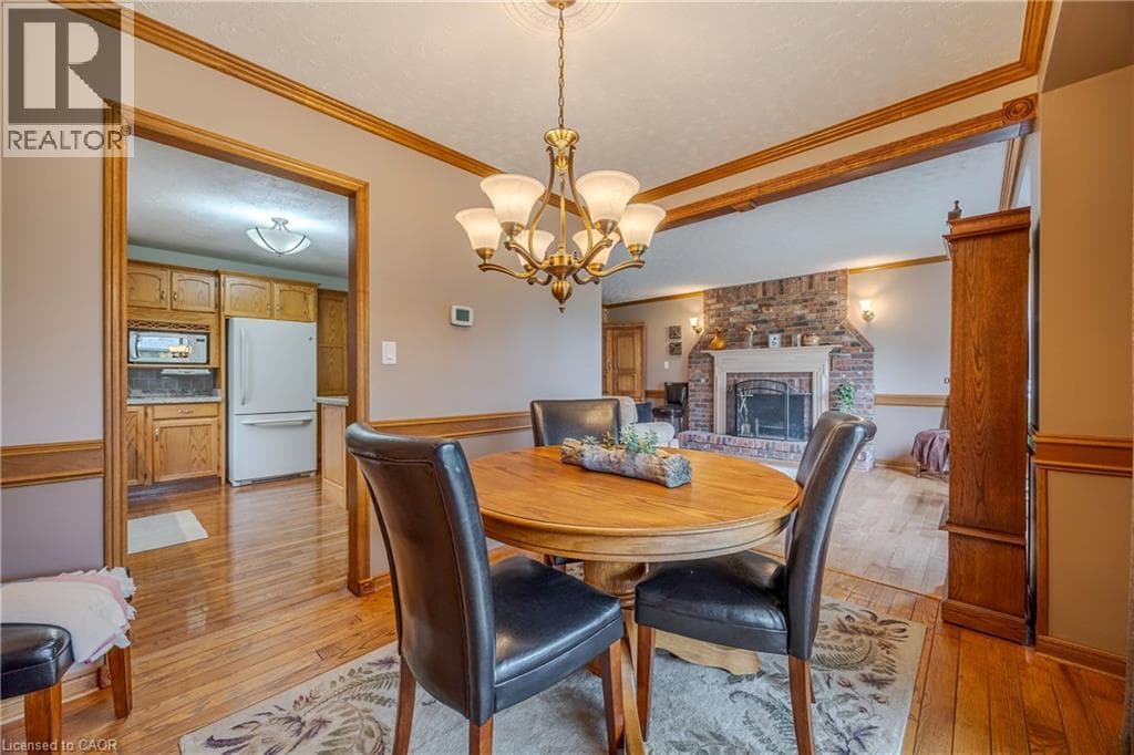 Single Family at 7543 MERRITT Avenue, Niagara Falls, Ontario - Photo 8 - RE/MAX Garden City Realty
