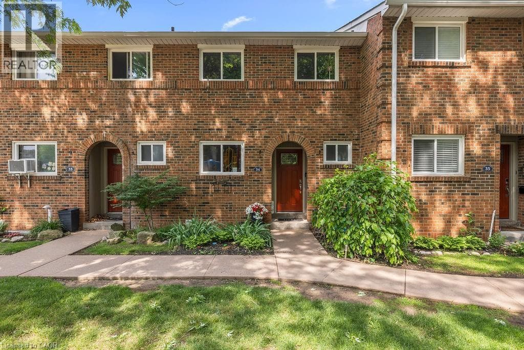 34- 125 LIVINGSTON Avenue