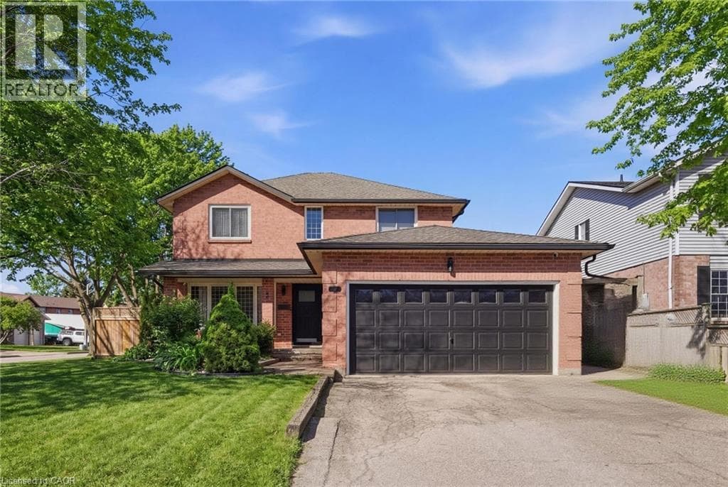 2 HICKORY Court