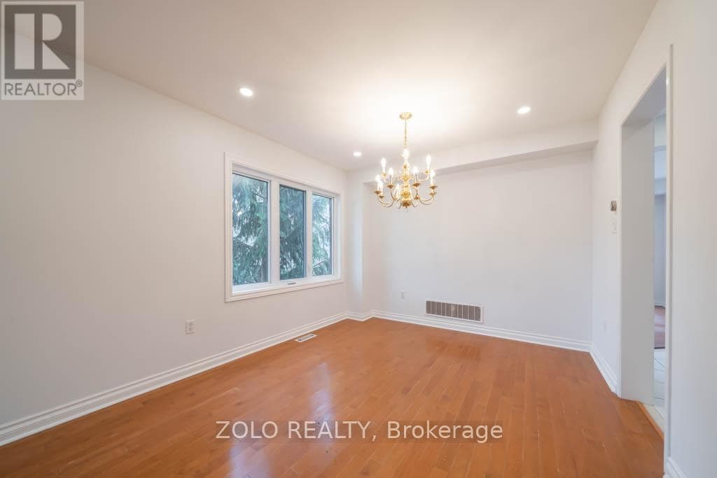 Single Family at 170 Widdifield Avenue, Newmarket (Armitage), Ontario - Photo 5 - RE/MAX Garden City Realty