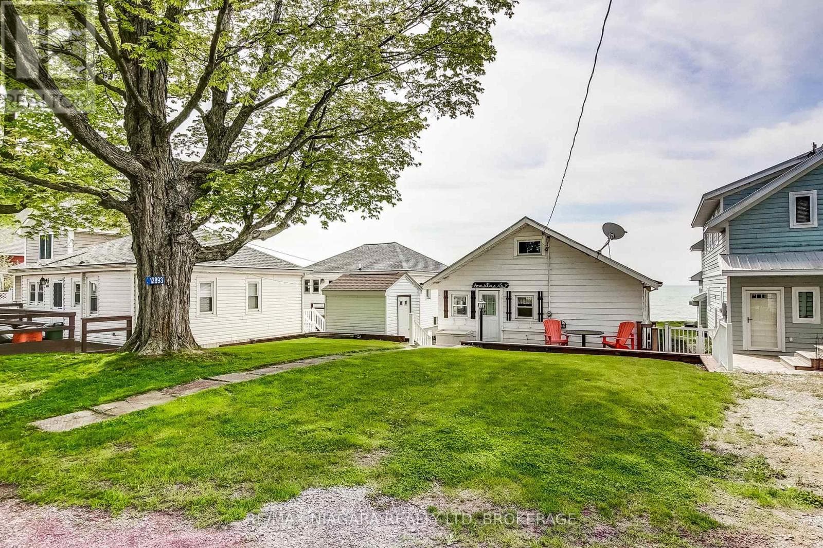 Single Family at 12893 OLD LAKESHORE Road, Wainfleet (Lakeshore), Ontario - Photo 5 - RE/MAX Garden City Realty