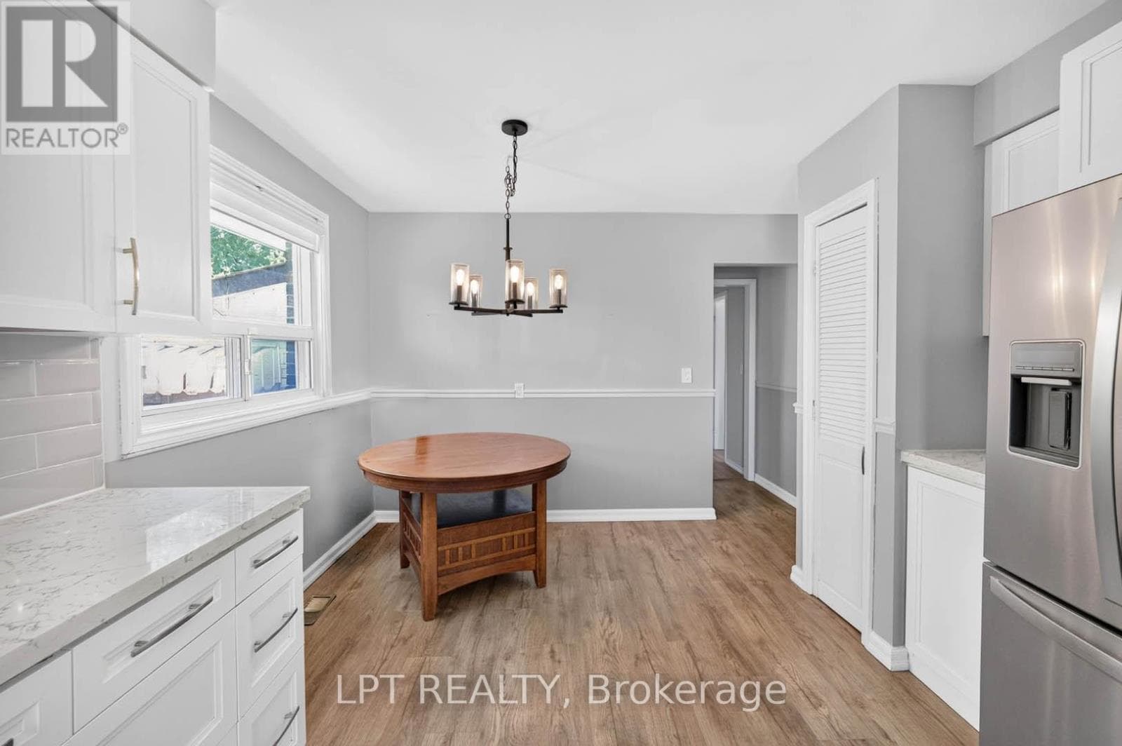 Single Family at 340 Fairlawn Street, Oshawa (McLaughlin), Ontario - Photo 10 - RE/MAX Garden City Realty