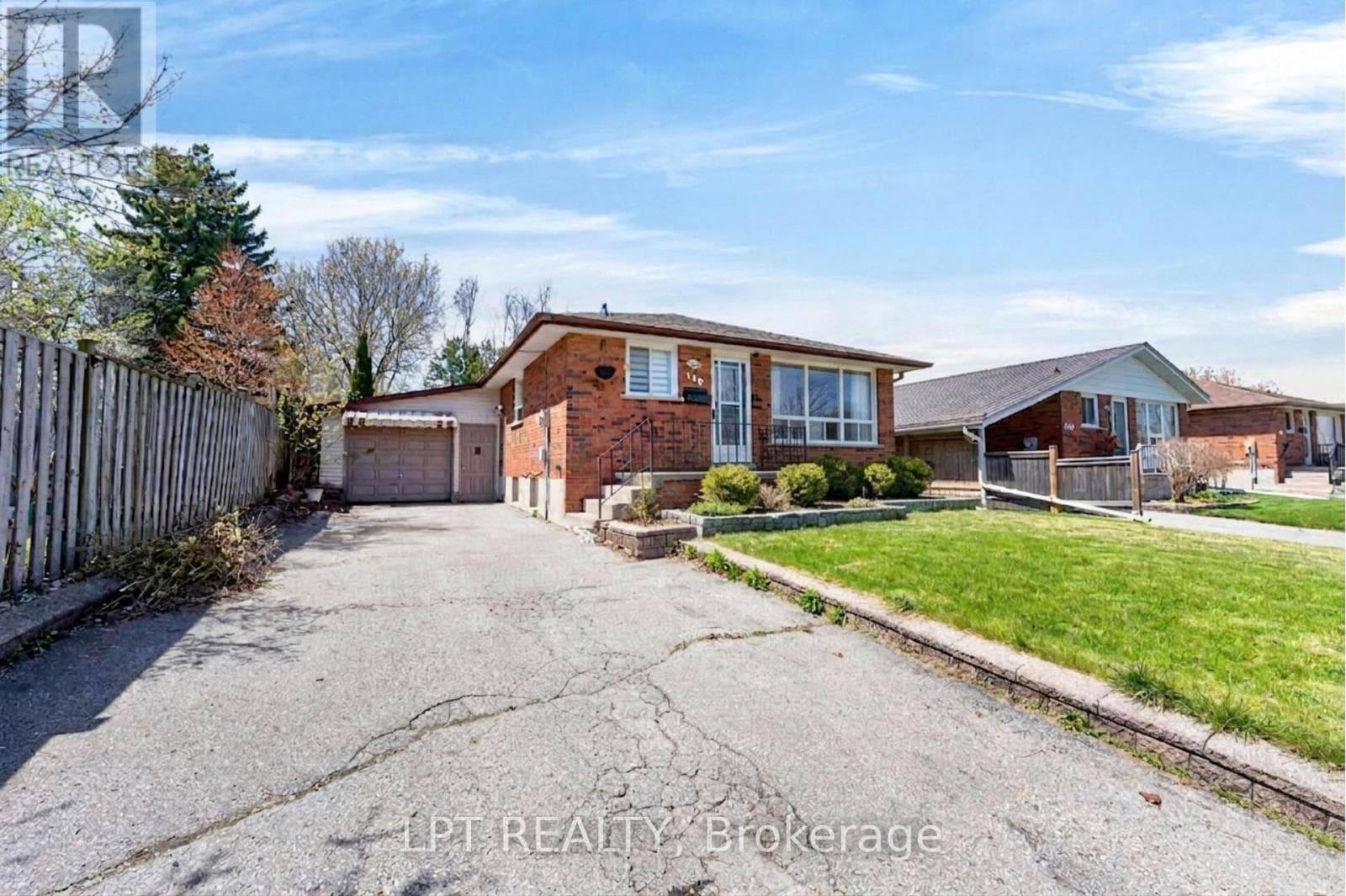 Single Family at 340 Fairlawn Street, Oshawa (McLaughlin), Ontario - Photo 3 - RE/MAX Garden City Realty