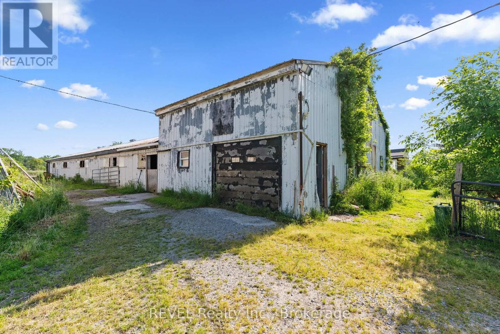 Single Family at 43758 Highway 3 (Forks RD) Highway, Wainfleet (Marshville/Winger), Ontario - Photo 8 - RE/MAX Garden City Realty