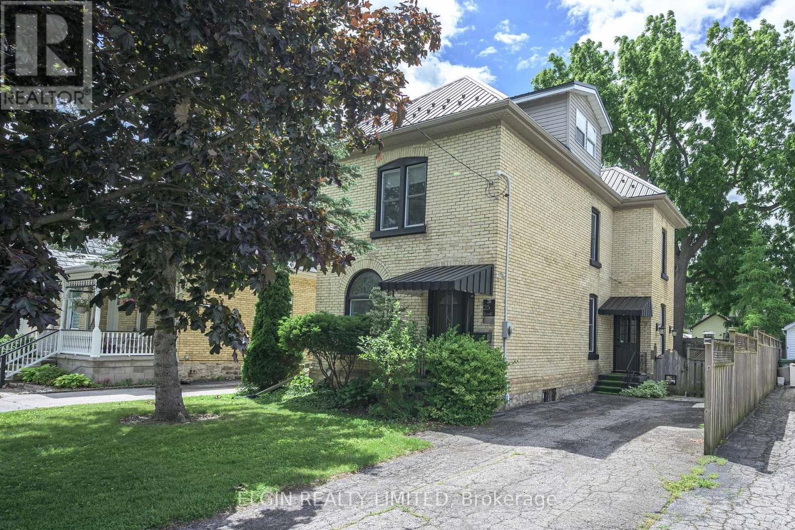 25 Locust Street