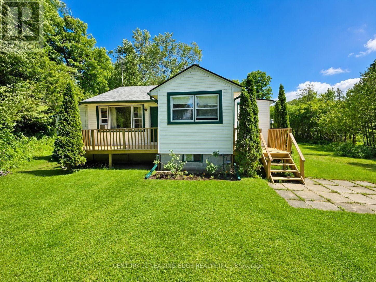 101 Clovelly Cove
