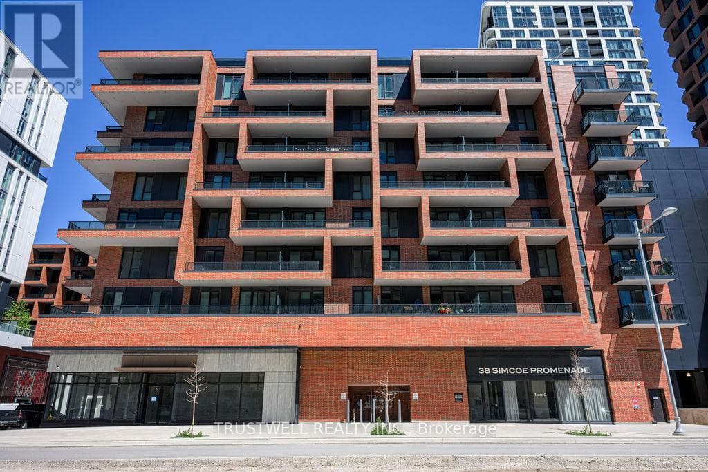 407- 38 Simcoe Promenade