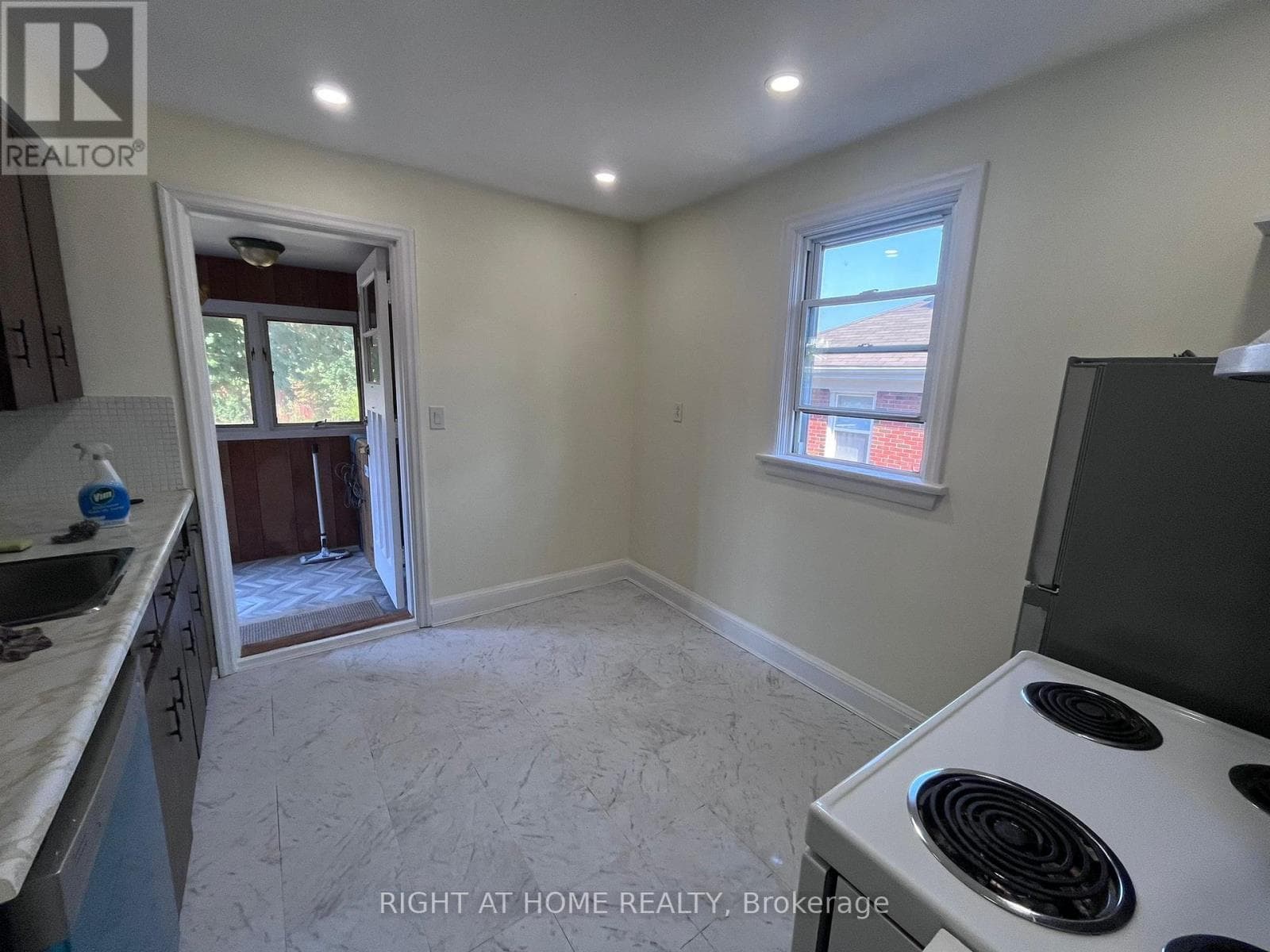 Multi-family at 224 College Avenue, Oshawa (Vanier), Ontario - Photo 6 - RE/MAX Garden City Realty