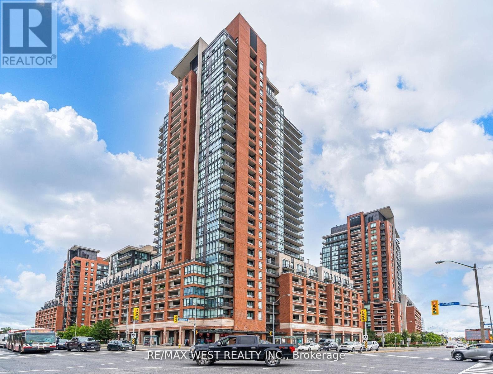 Single Family at 803- 830 Lawrence Avenue, Toronto (Yorkdale-Glen Park), Ontario - Photo 8 - RE/MAX Garden City Realty