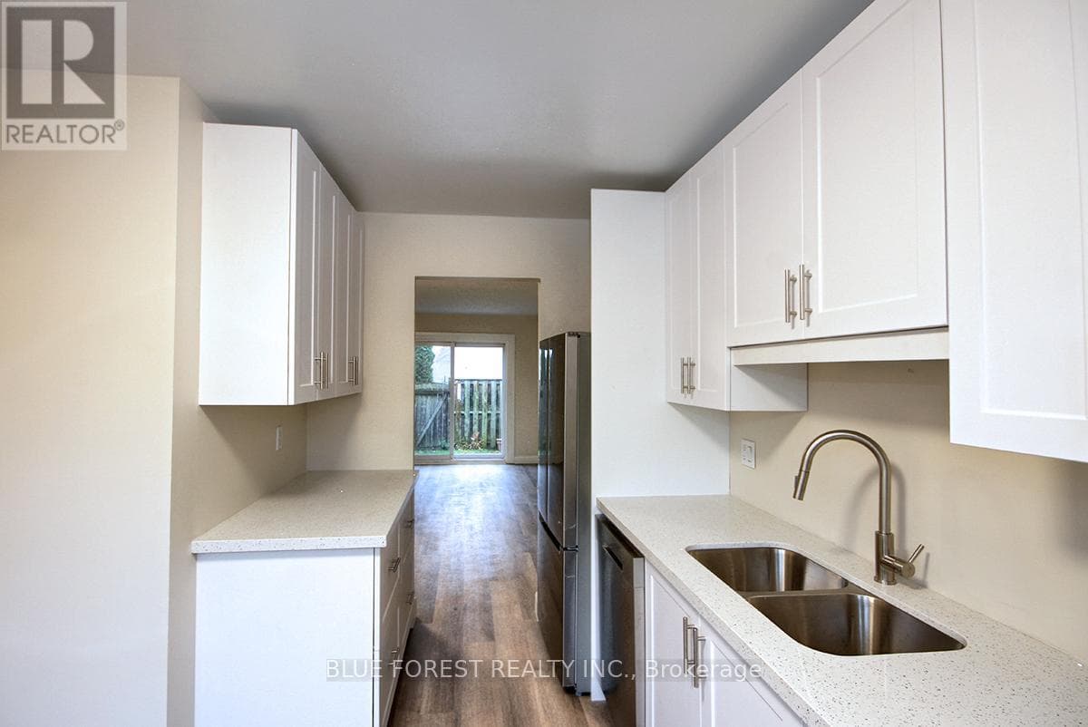 Single Family at 100- 690 Little Grey Street, London East (East L), Ontario - Photo 7 - RE/MAX Garden City Realty