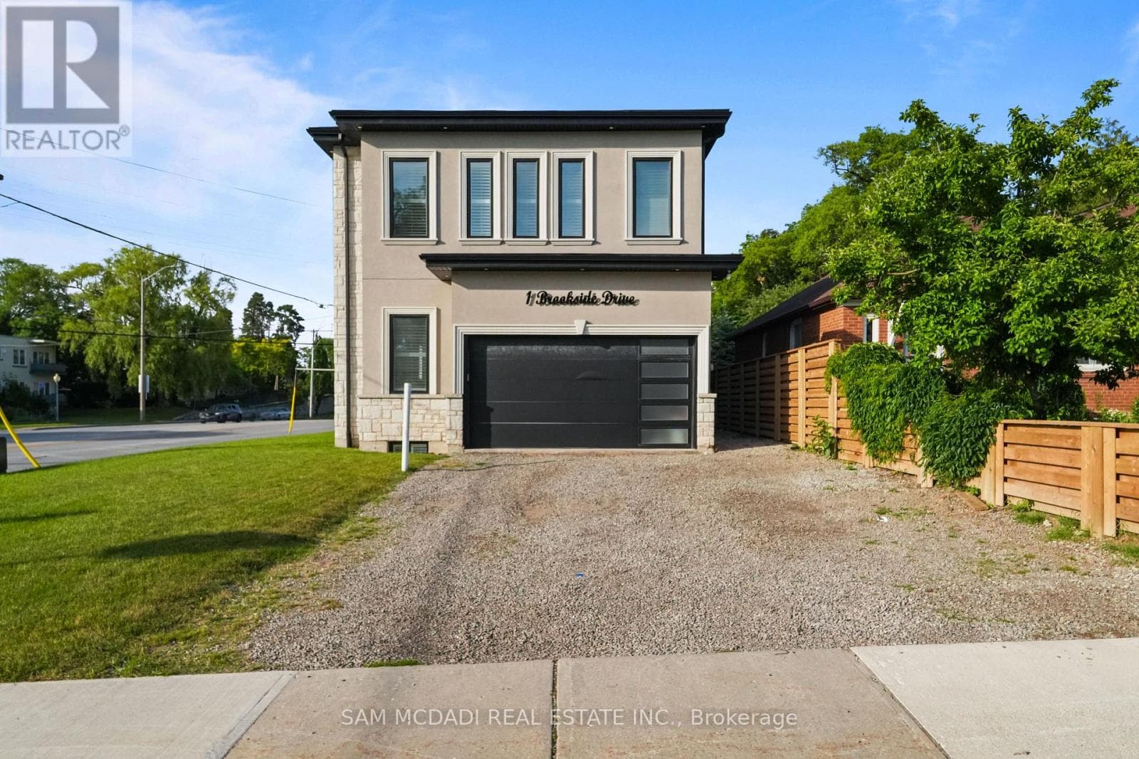 1 Brookside Drive