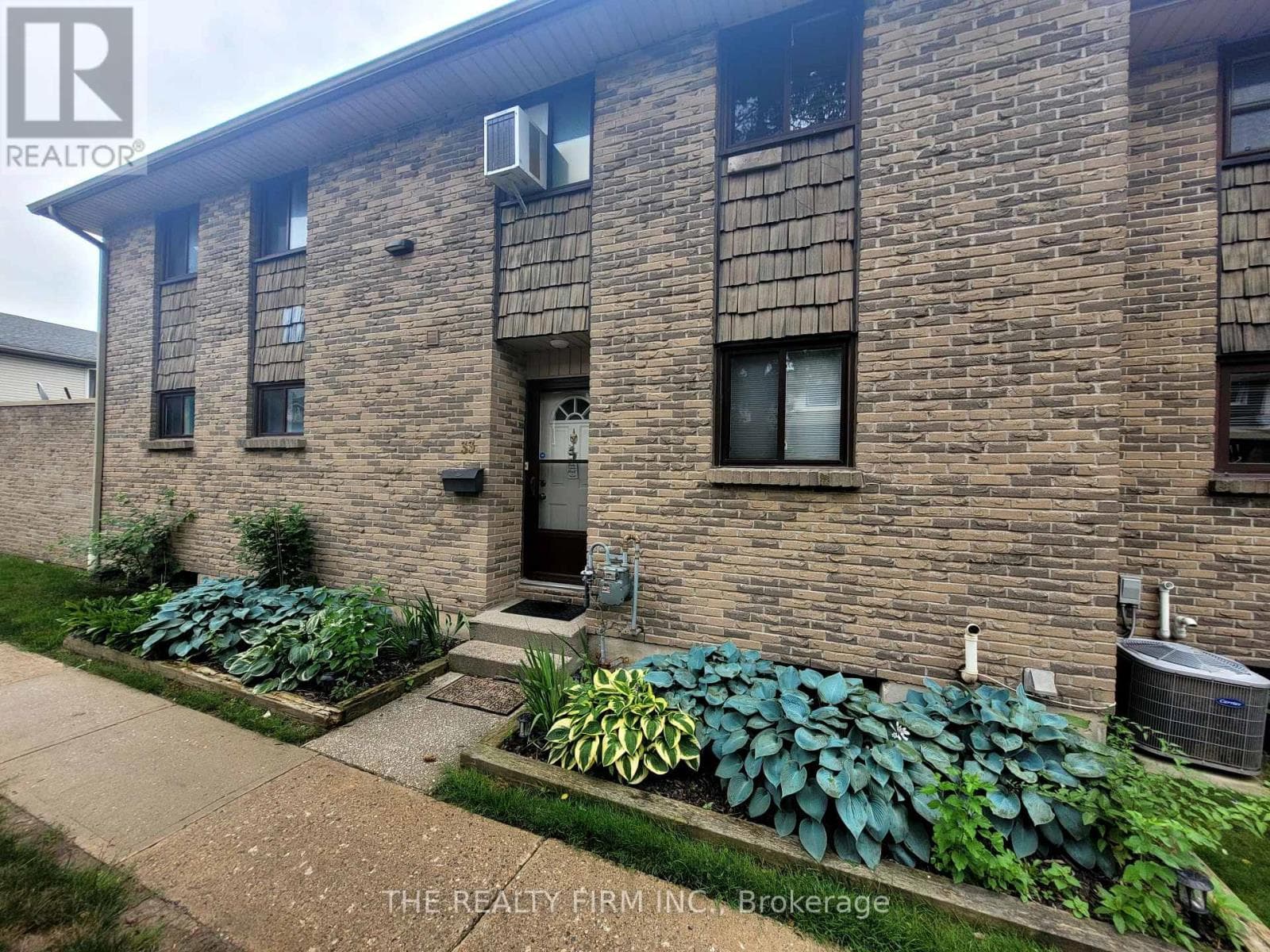 33- 474 Southdale Road