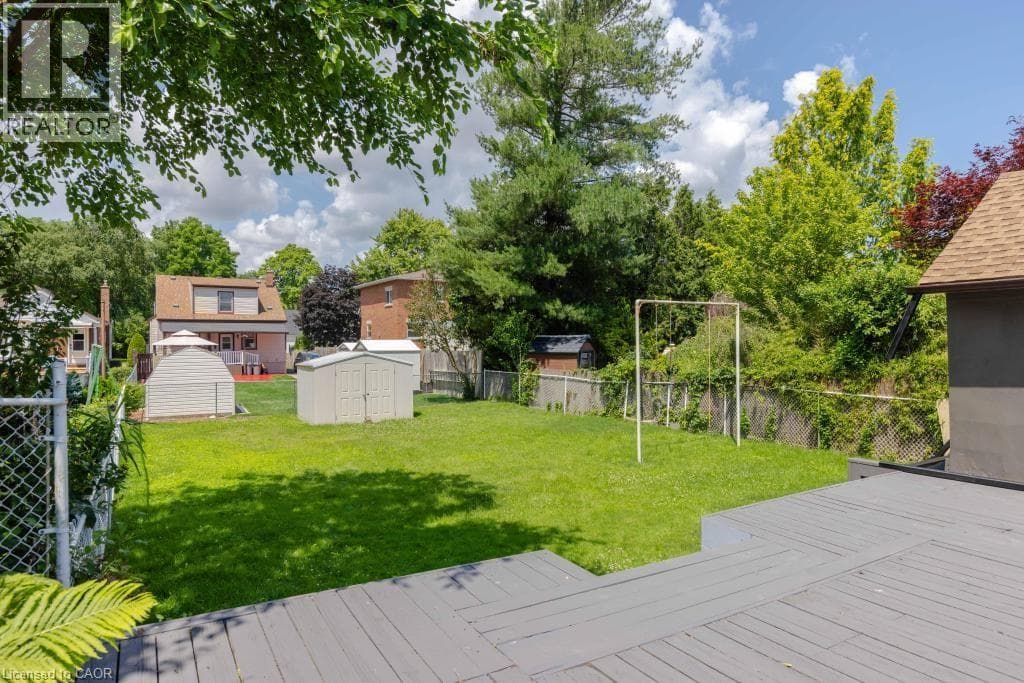 Single Family at 5701 DORCHESTER Road, Niagara Falls, Ontario - Photo 6 - RE/MAX Garden City Realty
