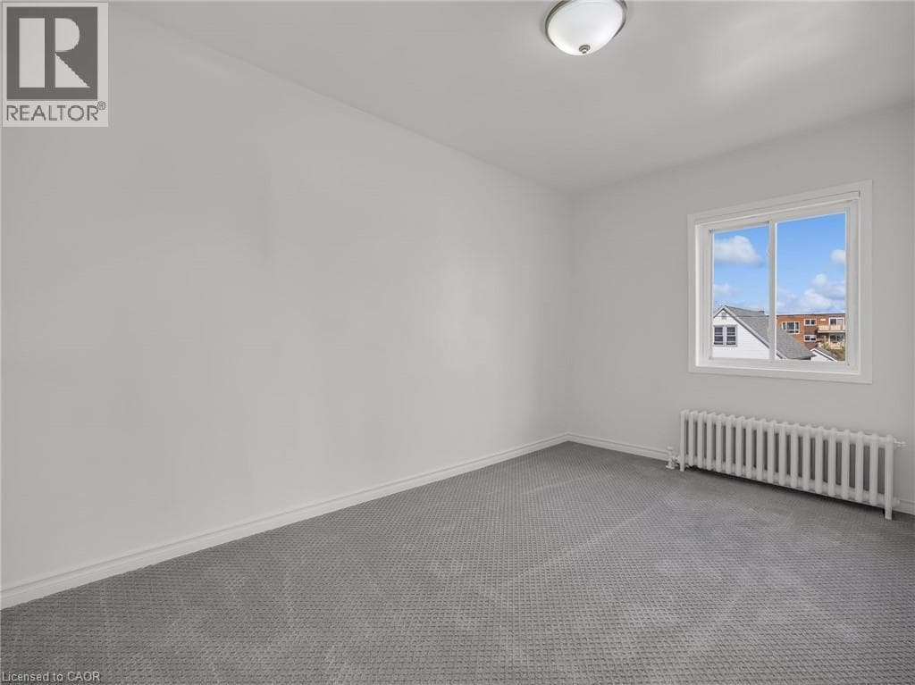 Single Family at UPPER- 7 MAITLAND Street, Thorold, Ontario - Photo 6 - RE/MAX Garden City Realty