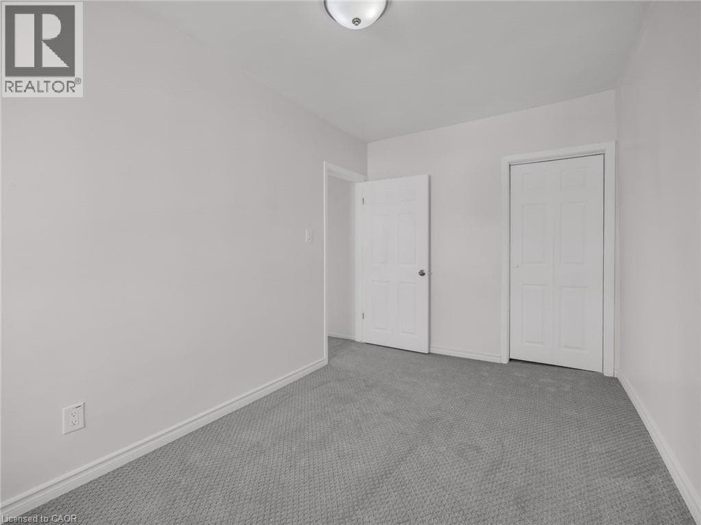 Single Family at UPPER- 7 MAITLAND Street, Thorold, Ontario - Photo 7 - RE/MAX Garden City Realty