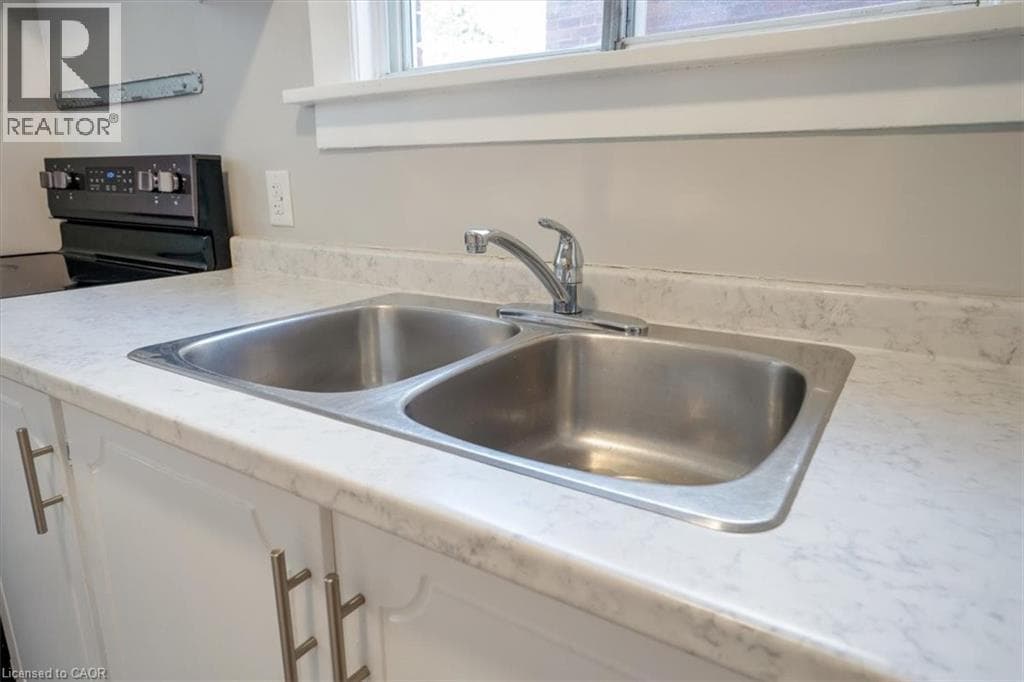 Single Family at Main- 3 CARLETON Street, Thorold, Ontario - Photo 10 - RE/MAX Garden City Realty