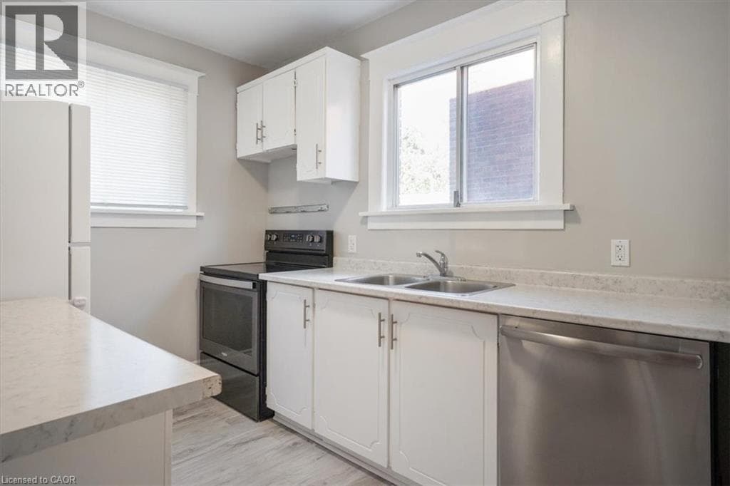 Single Family at Main- 3 CARLETON Street, Thorold, Ontario - Photo 8 - RE/MAX Garden City Realty