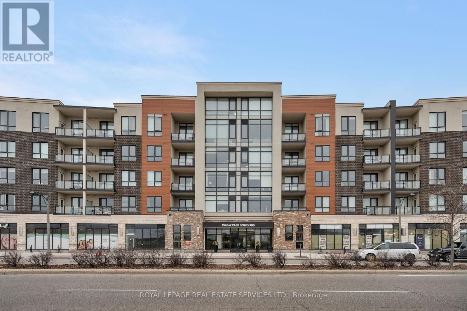 420- 150 Oak Park Boulevard