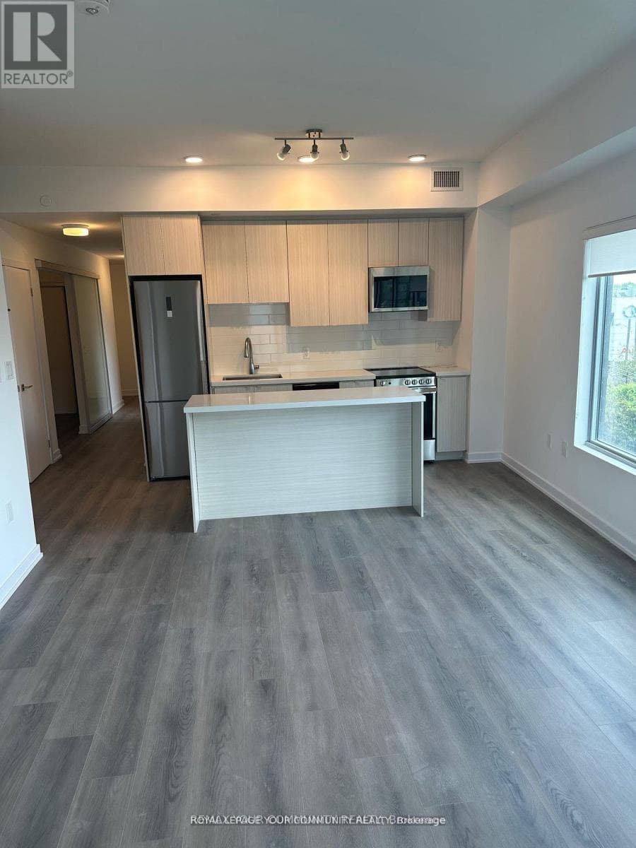313- 2433 Dufferin Street