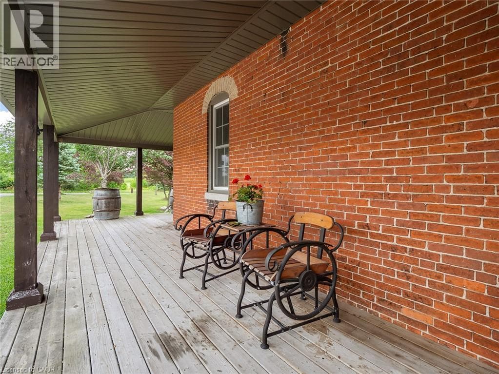 Single Family at 118 RIVER Road, Pelham, Ontario - Photo 4 - RE/MAX Garden City Realty