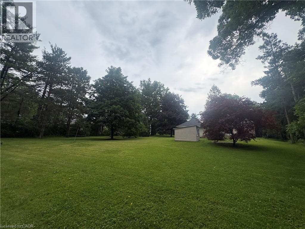 Single Family at 1629 GREGORY Road, St. Catharines, Ontario - Photo 9 - RE/MAX Garden City Realty