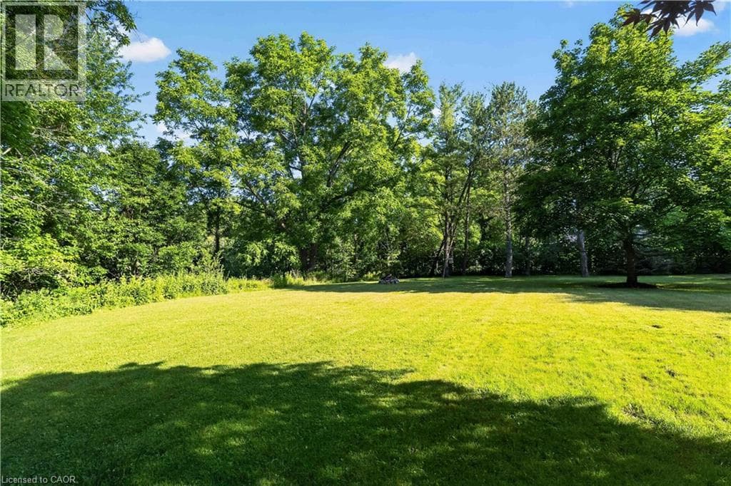 Single Family at 1629 GREGORY Road, St. Catharines, Ontario - Photo 7 - RE/MAX Garden City Realty