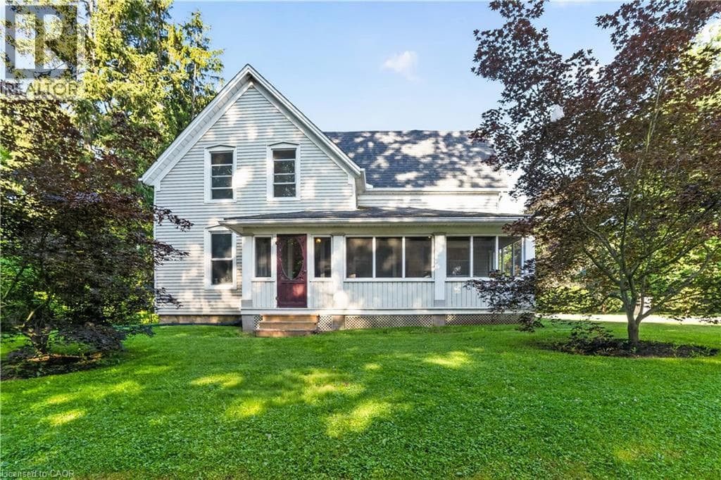 Single Family at 1629 GREGORY Road, St. Catharines, Ontario - Photo 3 - RE/MAX Garden City Realty