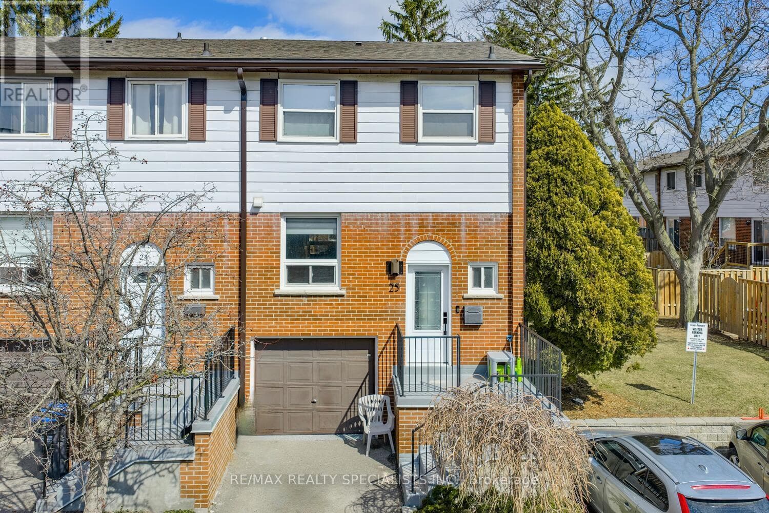 25- 2445 Homelands Drive