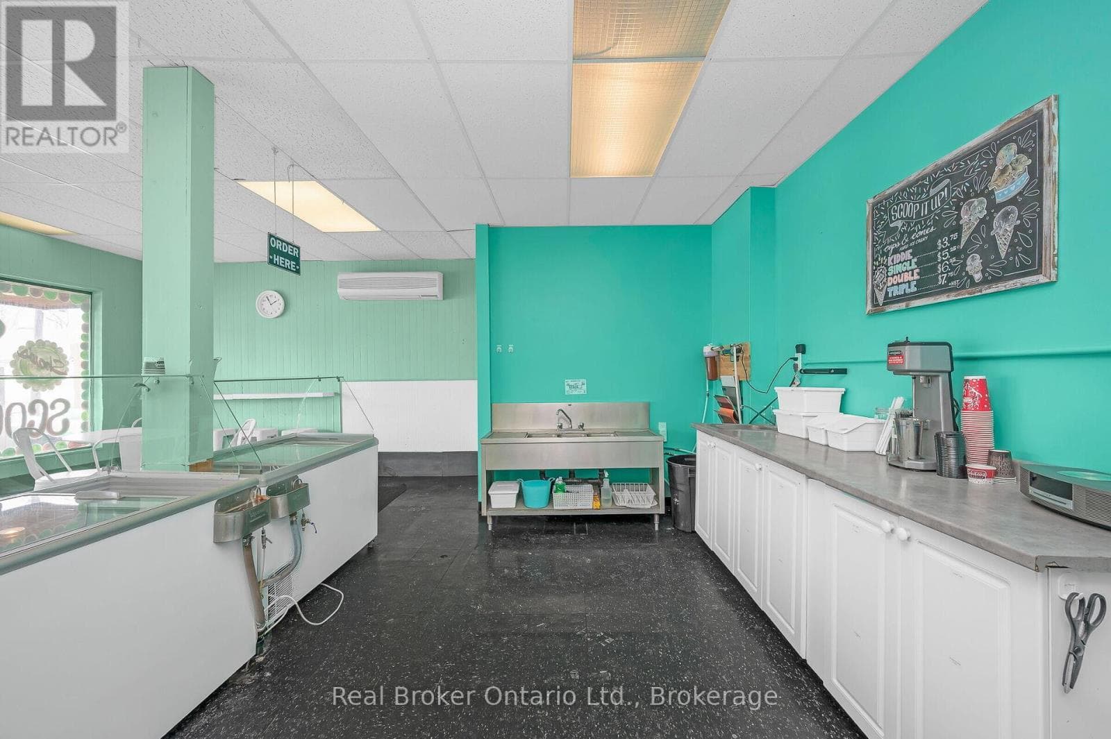 Multi-family at 122 KING Street, Brant (Burford), Ontario - Photo 8 - RE/MAX Garden City Realty