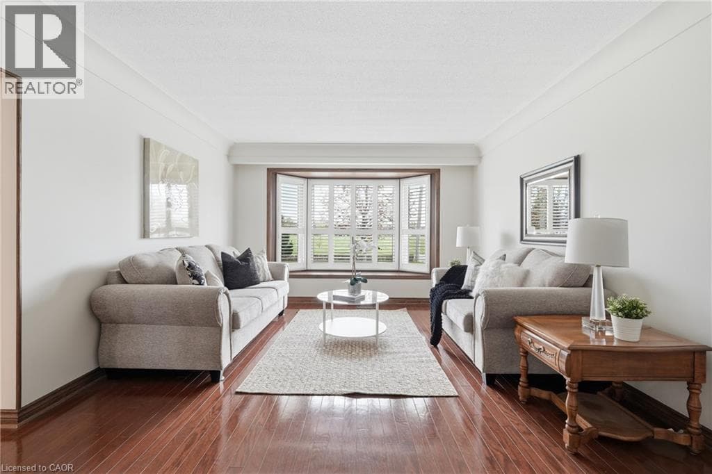Single Family at 3466 RIVER Trail, Fort Erie, Ontario - Photo 4 - RE/MAX Garden City Realty