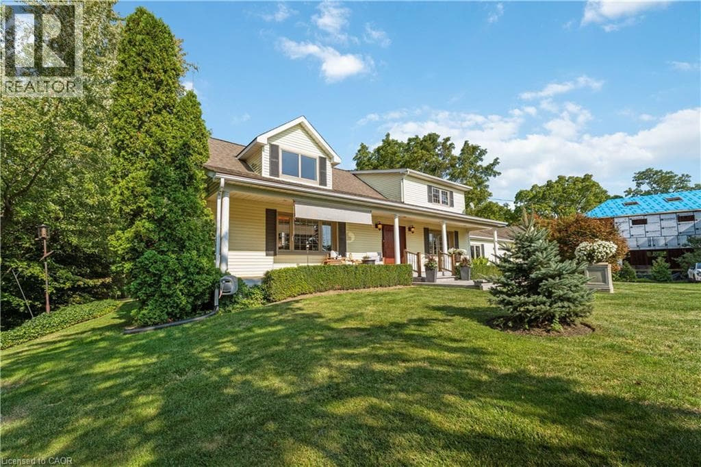 Single Family at 493 RIDGE Road, Grimsby, Ontario - Photo 3 - RE/MAX Garden City Realty