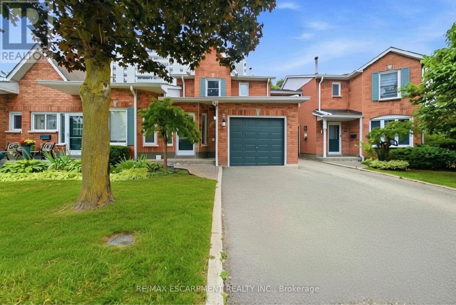 2- 2155 Duncaster Drive