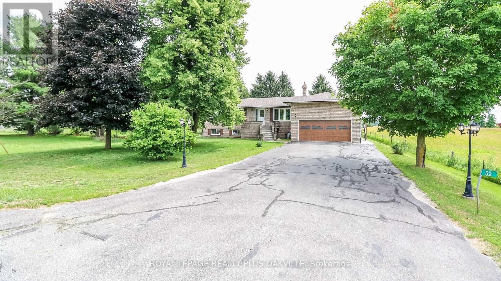 Single Family at 52 Denney Drive, Essa (Baxter), Ontario - Photo 2 - RE/MAX Garden City Realty