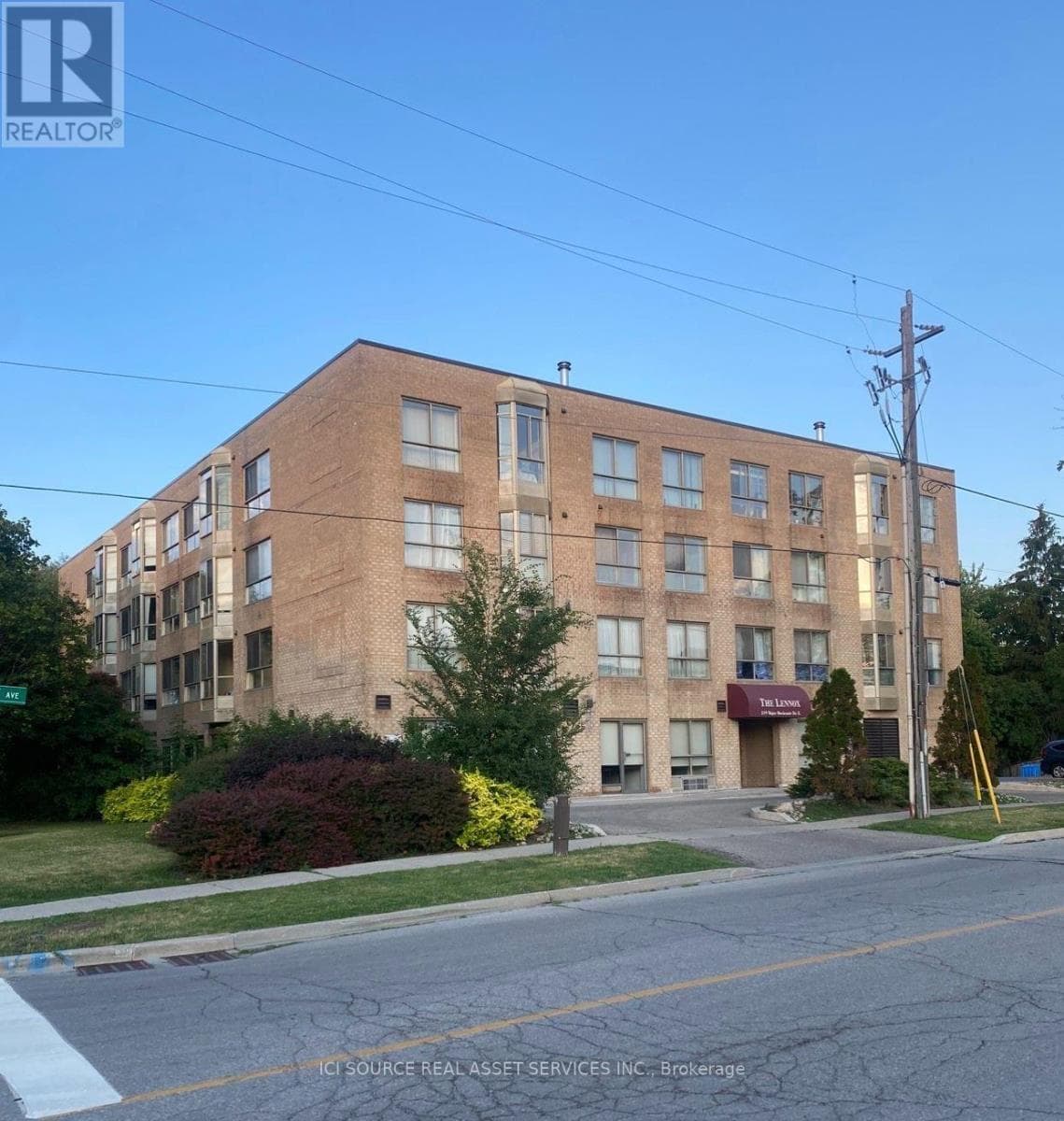 204- 249 Major Mackenzie Drive