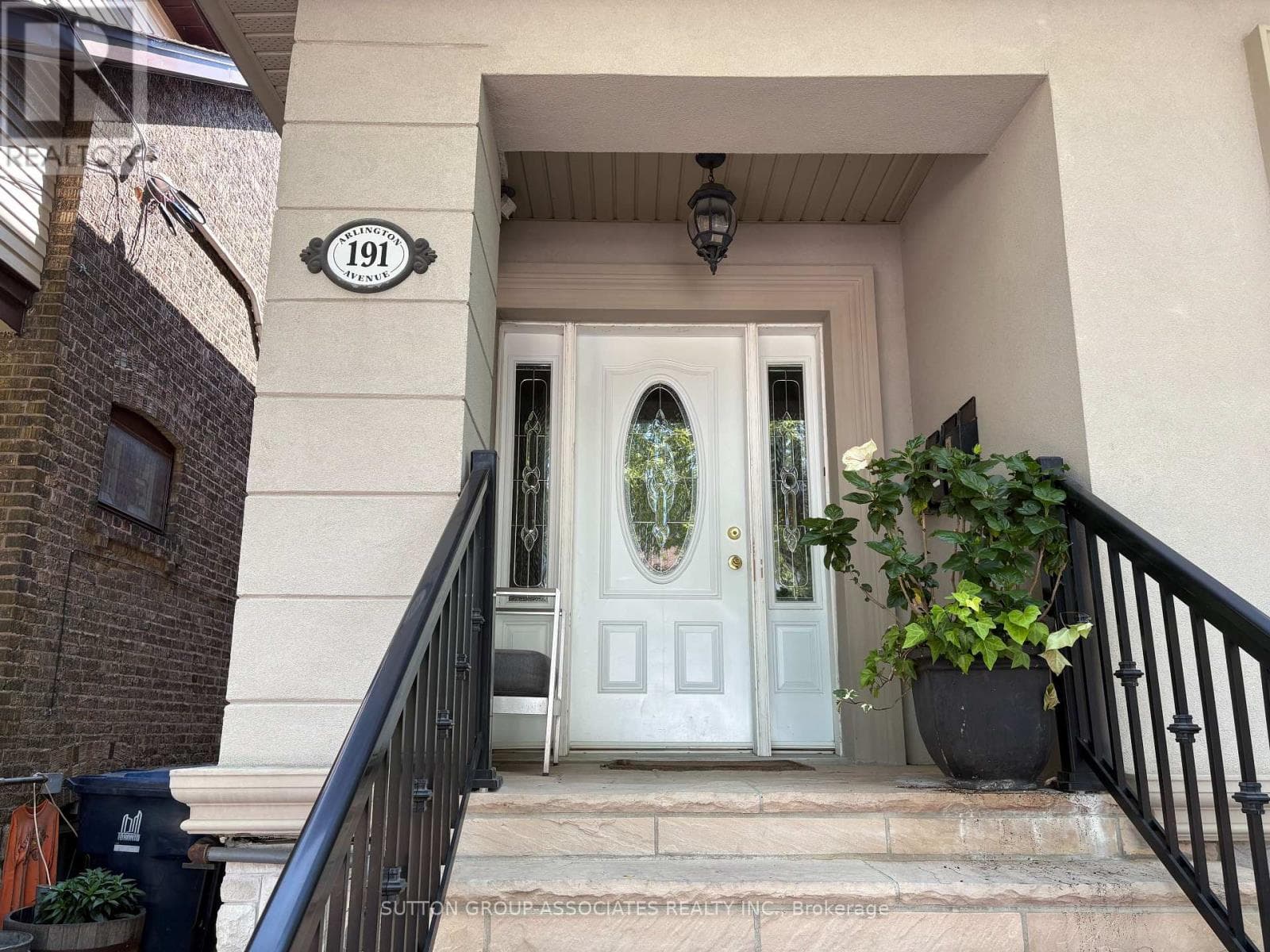 Multi-family at Upper- 191 Arlington Avenue, Toronto (Humewood-Cedarvale), Ontario - Photo 2 - RE/MAX Garden City Realty