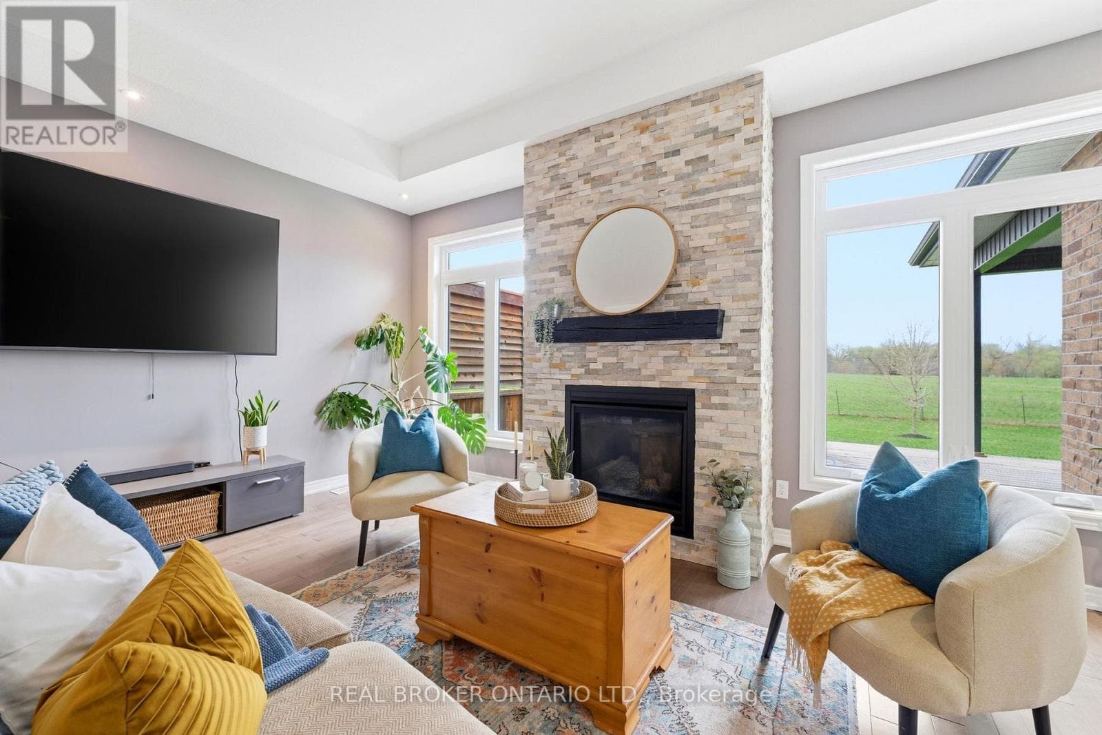 Single Family at 191 Highway 53 Highway, Brant (Brantford Twp), Ontario - Photo 5 - RE/MAX Garden City Realty