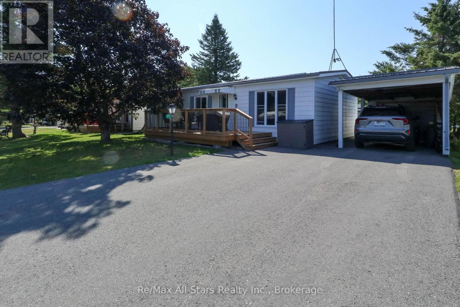 7 Cedar Street